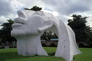 Mexico, Chiapas, Statue of Mayan head
