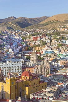 Images Dated 26th February 2013: Mexico, Guanajuato. Overview of city