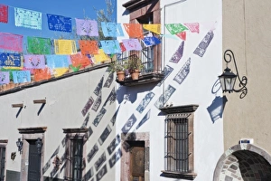 Images Dated 7th November 2009: Mexico, Guanajuato, San Miguel de Allende, Day of the Dead Decorations