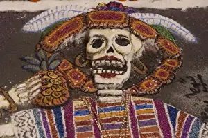 Images Dated 4th November 2009: Mexico, Oaxaca. Sand tapestry (tapete de arena) of skeleton in Zocalo plaza. These