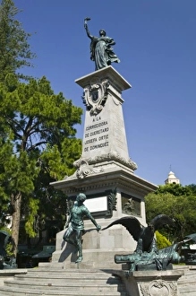 Images Dated 2nd December 2006: Mexico, Queretaro State, Queretaro. Monument to the Corregidora-Commemorates La Corregidora