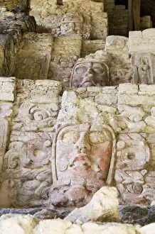 Images Dated 30th March 2011: Mexico, Quintana Roo, Yucatan Peninsula near Costa Maya. Kohunlich Mayan Ruins, Pyramid
