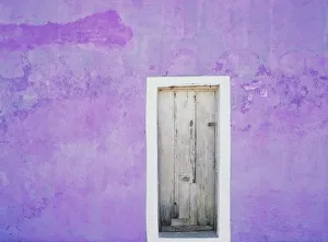 Images Dated 13th September 2018: Mexico, Xico. House entrance. Credit as: Jim Nilsen / Jaynes Gallery / DanitaDelimont. com