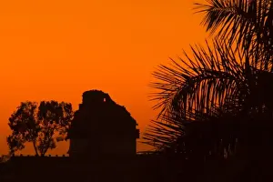 El Caracol Prints: Mexico, Yucatan, Chichen Itza, view of Mayan ruins of El Caracol (the Observatory)