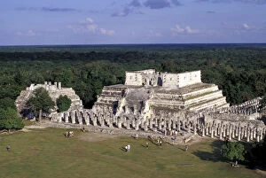 Images Dated 12th October 2004: Mexico, Yucatan. Temple of Columns; Chichen Itza ruins, Maya Civilization, 7th-13th