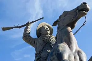 Images Dated 9th May 2011: Mexico, Zacatecas. Statue of Francisco Pancho Villa (Doroteo Arango ArAambula) one