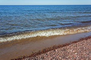 Michigan, Keweenaw Peninsula, Great Sand Bay, Lake Supeior and beach