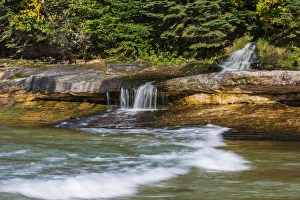 Images Dated 28th September 2016: Michigan, Pictured Rocks National Lakeshore, Miners Beach