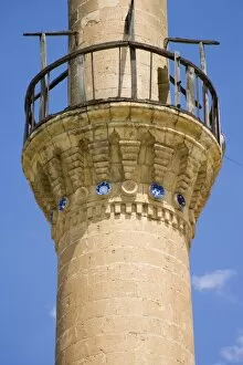 Images Dated 9th May 2006: Minaret of Halfeti Merkez Camii partly flooded by the lake of Birecik Dam on the Euphrates river