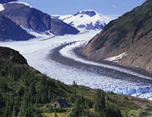 Images Dated 26th October 2009: Miners Cabin next to Salmon Glacier, near Hyder, Alaska, and Stewart, British
