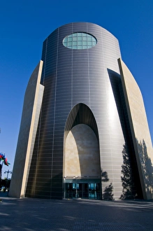 Images Dated 27th May 2010: Modern building, Baku, Azerbaijan