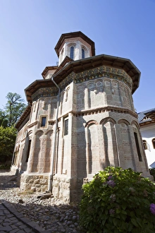 Byzantine Prints: Monastery Manastirea dintr-un Lemn, a garden monastery in Wallachia, founded around 1660