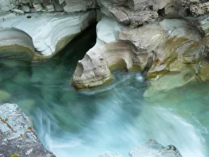 Images Dated 22nd November 2022: Montana, Glacier National Park. McDonald Creek, flowing through sculpted gorge