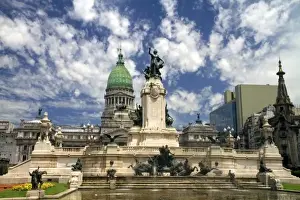 Images Dated 18th January 2011: Monument to the Two Congresses in front of the Argentine National Congress building in Buenos Aires