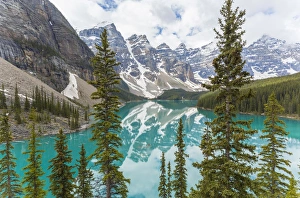 Simplicity Prints: Moraine Lake & The Valley of the Ten Peaks, Banff National Park, Alberta, Canada