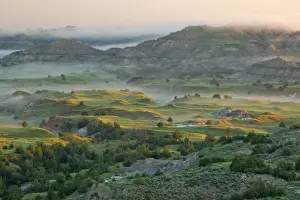 Weather Prints: Morning fog on the badlands at Theodore Rooosevelt National Park, North Dakota, USA