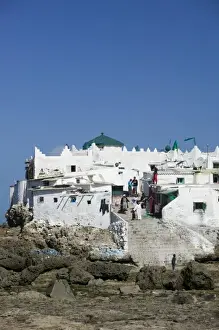 Images Dated 29th March 2006: MOROCCO, Atlantic Coast, CASABLANCA (AIN DIAB): Marabout of Sidi, Abd, er, Rahmane / Tomb