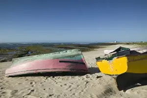 Images Dated 28th March 2006: MOROCCO, Atlantic Coast, EL, JADIDA (Area): Fishing Boats MOULAY, ABDALLAH Village