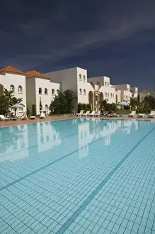 MOROCCO, Atlantic Coast, ESSAOUIRA: Ryad Mogador Hotel / Pool Reflection