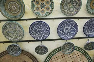 Images Dated 9th March 2006: MOROCCO, Fes: Fes El, Bali (Old Fes), Traditional Pottery