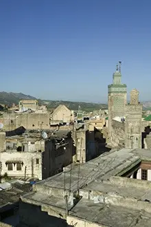 Images Dated 8th March 2006: MOROCCO-Fes: Fes El-Bali (Old Fes)- Town View by Bab Bou Jeloud Gate