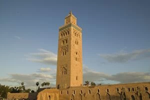 Images Dated 18th March 2006: MOROCCO, MARRAKECH: Koutoubia Mosque (b.1199) Sunset