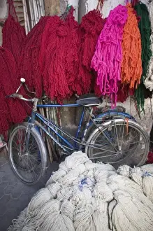 Images Dated 19th March 2006: MOROCCO, MARRAKECH: The Souqs of Marrakech (Markets) Dyed Yarn