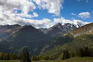 Carinthia Prints: Mount Grossglockner (3798m) seen from valley Moelltal Europe, central europe, Austria