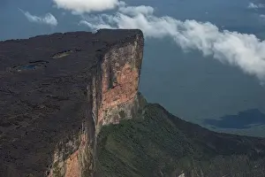 Brazil Prints: Mount Roraima Pakaraima Mountains Near Phillipai West GUYANA South America Mount