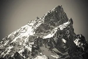 Images Dated 13th March 2015: Mount Teewinot in winter, Grand Teton National Park, Wyoming USA