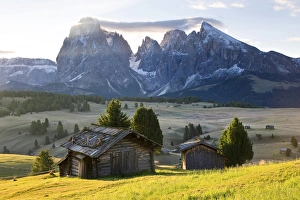 Cabin Prints: Mountain cabins, Seiser Alm Sassolungo (Langkofel), Alpe di Siusi, Trentino-Alto Adige