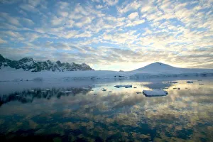 Ice Flow Prints: Mountain Ranges around Port Lockeroy