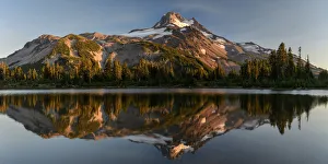 Mark Williford Prints: Mt. Jefferson and Russell Lake in Alpenglow, Mt. Jefferson Wilderness, Oregon