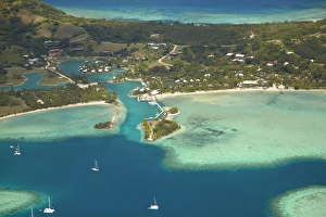Images Dated 24th October 2011: Musket Cove Island Resort, Malolo Lailai Island, Mamanuca Islands, Fiji, South Pacific