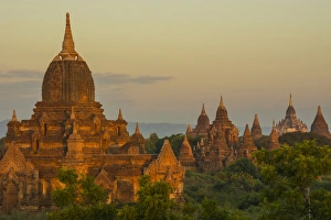 Images Dated 24th November 2014: Myanmar. Bagan. Sunrise over the temples of Bagan