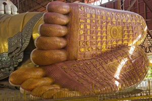 Images Dated 1st December 2014: Myanmar. Yangon. Chauk Htat Gyi Pagoda. Giant reclining Buddha