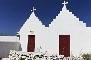 Images Dated 20th May 2011: Mykonos, Greece. Traditional church