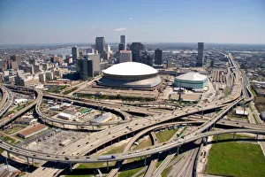 Images Dated 18th March 2005: N. A. USA, Louisiana, New Orleans. Interstate 10 and US 90 freeway interchange