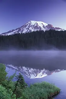 Images Dated 8th March 2004: N. A. USA, Washington, Mt. Rainier Nat l Park Relection Lake, early morning