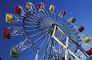 Amusement Park Prints: N. A. USA, Washington. Washington State Fair, Puyallup. Amusement ride