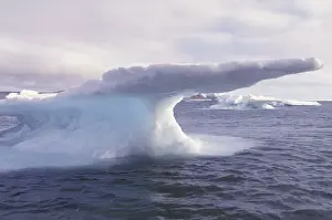 Images Dated 5th December 2003: NA, Canada, Canadian Arctic, Beechey Island Ice formations in Erebus Bay