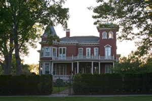 Images Dated 19th January 2005: NA, Maine, Bangor. The house of writer, Stephen King