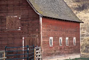 NA, USA, NE Oregon, Wallowa County, east side of red barn