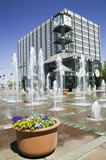 Excitement Prints: NA, USA, Tennessee, Memphis, Court Square Park in City Center