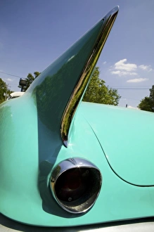 Images Dated 6th May 2005: NA, USA, Tennessee, Memphis, Graceland, Elviss Cadillac