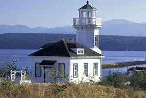 Images Dated 10th May 2004: NA, USA, Washington, Port Townsend Lighthouse