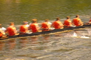 Images Dated 8th April 2005: NA, USA, Washington, Seattle, Crew Rowing in Motion
