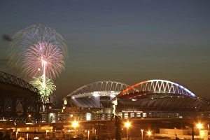 Images Dated 4th July 2004: NA, USA, Washington State, Seattle, 4th of July fireworks celebration, Red, White