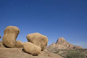 Namibia, Usakos, Morning sun lights Spitzkoppe mountain in Namib Desert