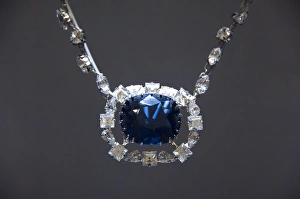 Images Dated 8th April 2008: Netherlands (aka Holland), Amsterdam. Diamond Museum (aka Diamant Museum). Scale